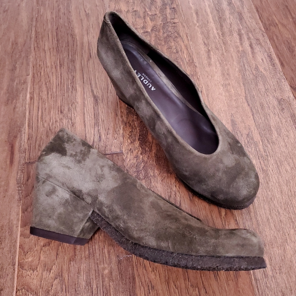 AUDLEY LONDON brown Suede Shoe  EU size 40 very GC